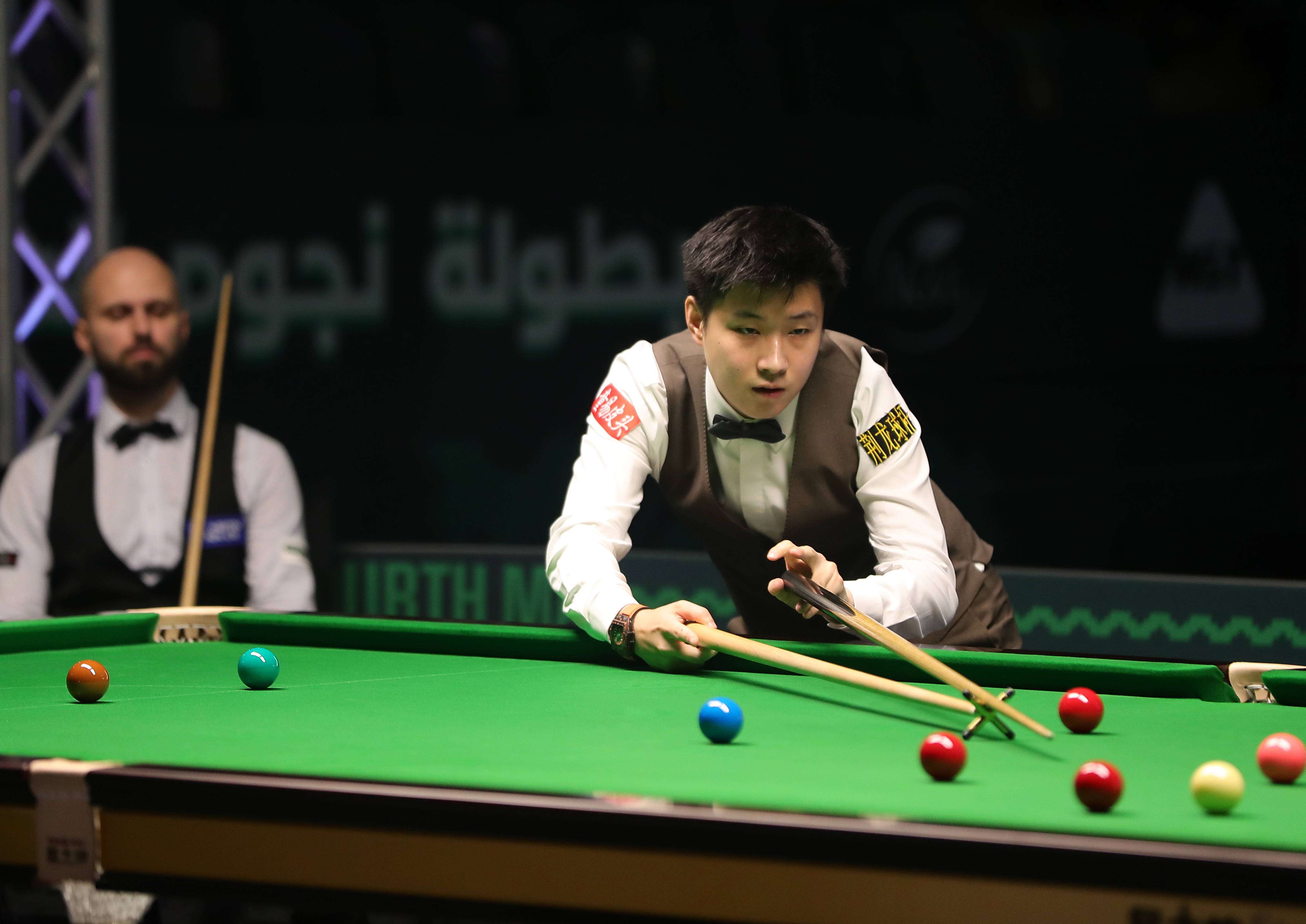 俱乐部的高 俱乐部的高