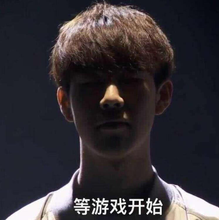 球迷们也纷 球迷们也纷