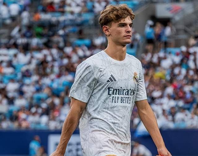 这场比赛的 这场比赛的