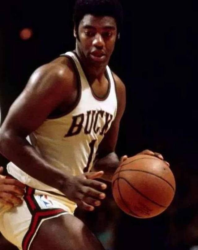 赛季的故事 赛季的故事