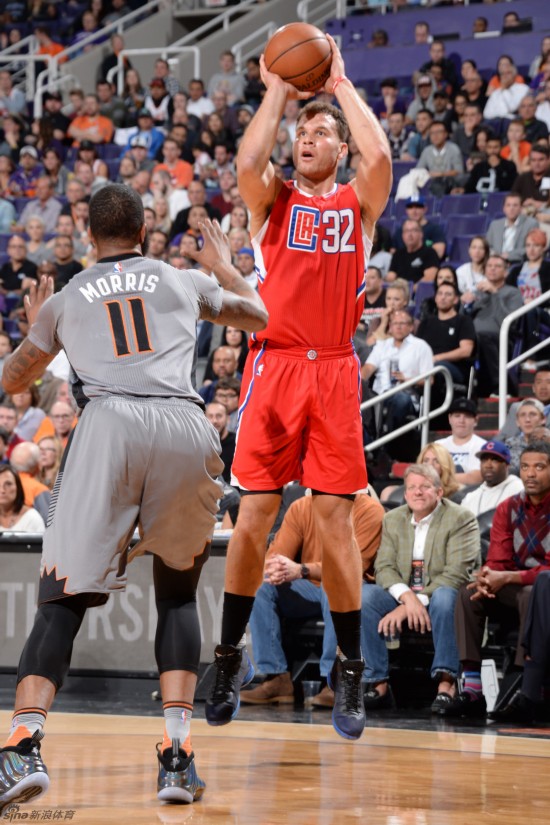 后卫意外踢 后卫意外踢