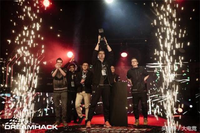 琼托利的发 琼托利的发